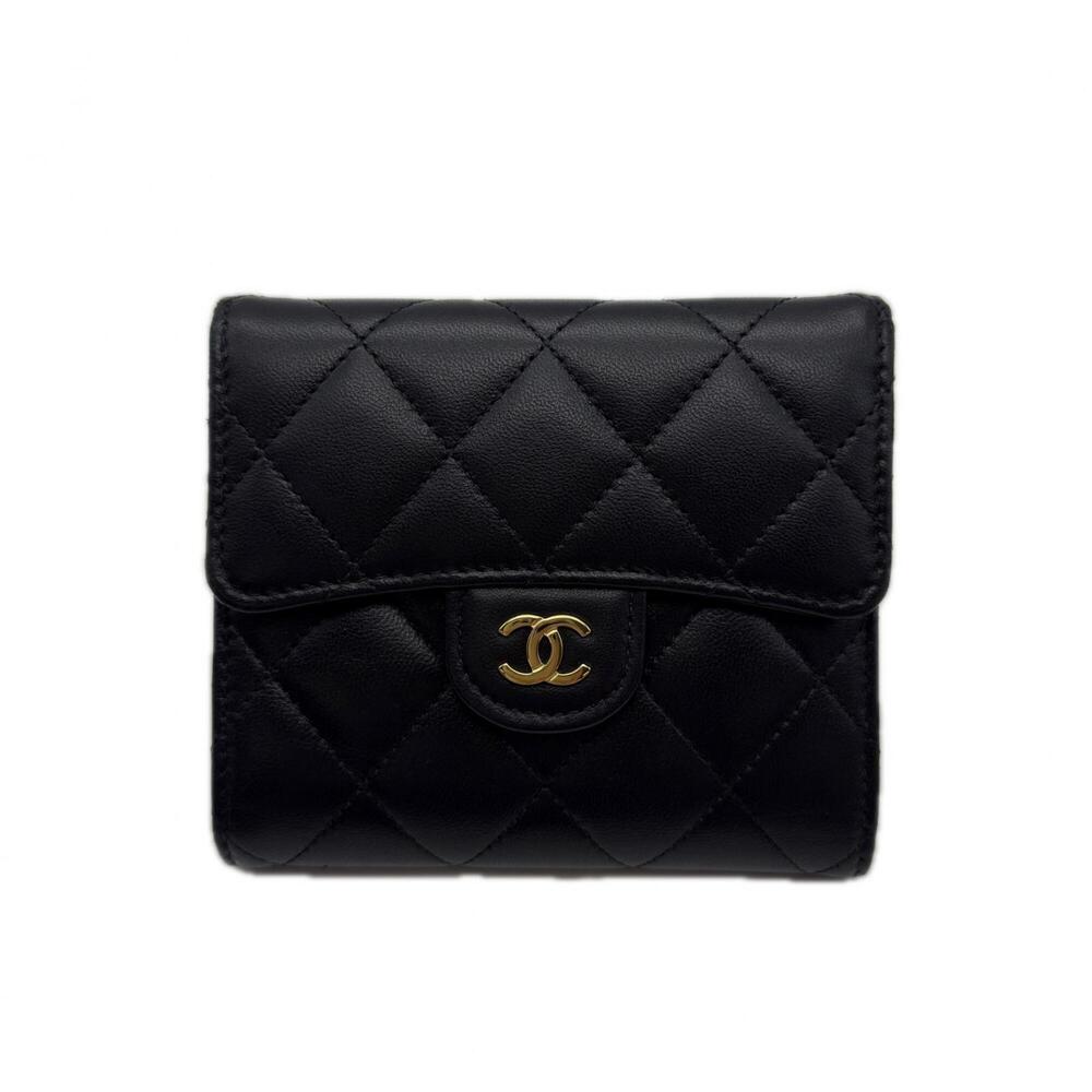 CHANEL Black Lambskin Leather Wallet